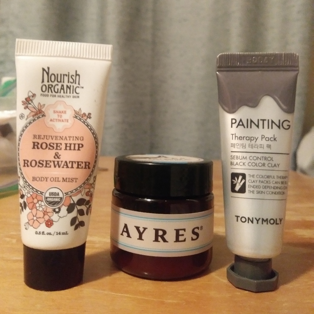 Skincare Bundle Nourish Organics, Whish, Ayres
